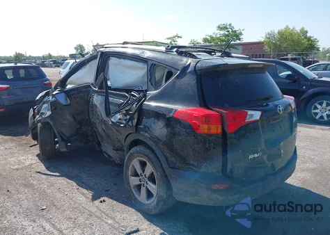 2015 Toyota Rav4 Xle из США, поврежденный, VIN 2T3RFREV5FW246853